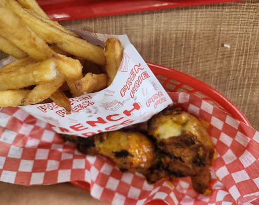 Photo of Flamez Chicken - 299 Wallace St, Nanaimo, BC V9R 5B4